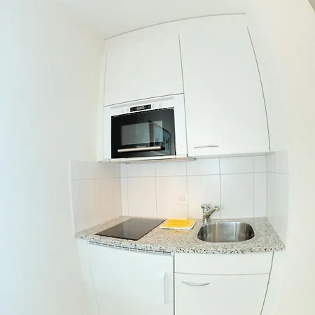 City-studio - Crown 31 Zurich