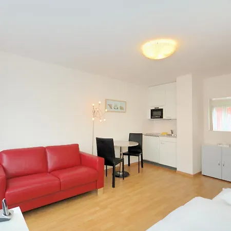 Apartment City-studio - Crown 31 *
